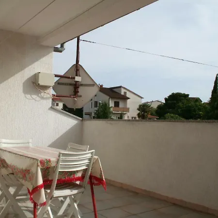 Lucia Apartment